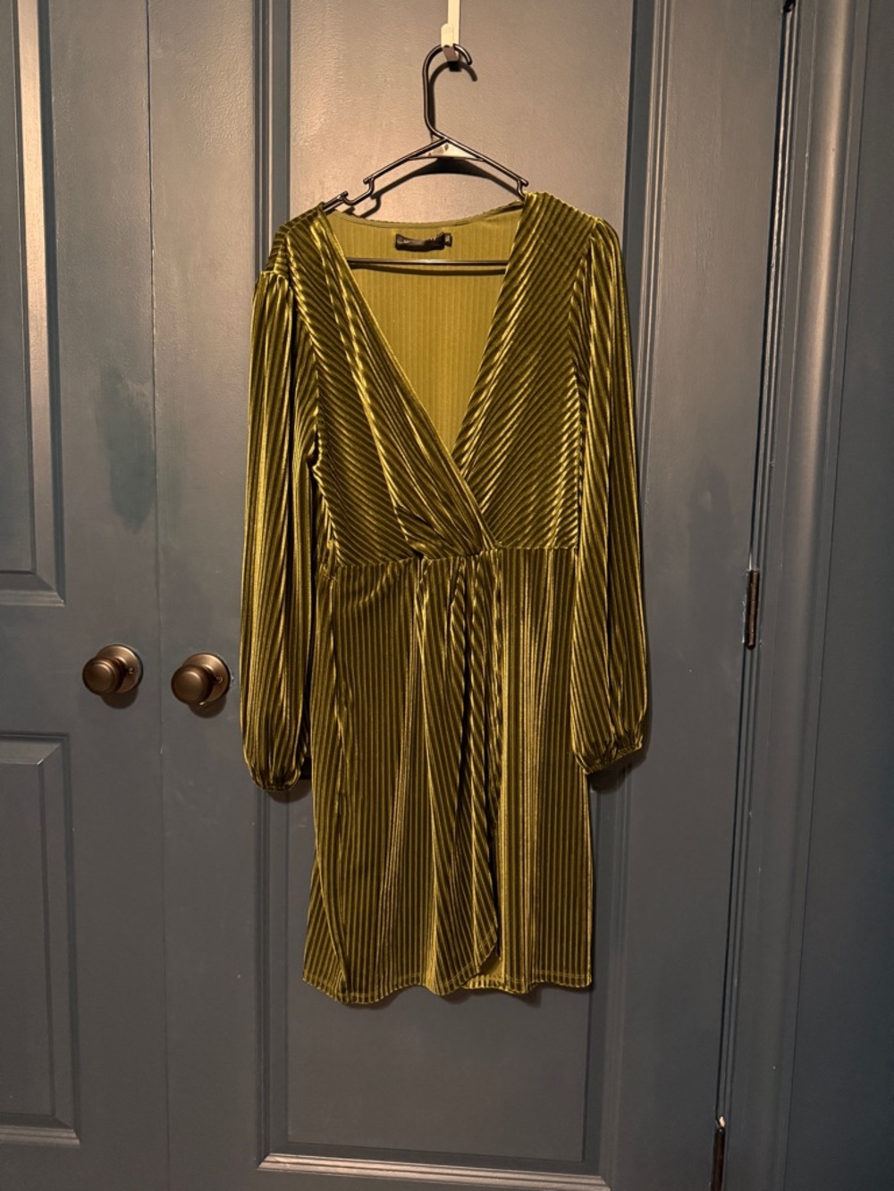 Women's Olive Green Velvet Wrap-Front Long Sleeve Dress